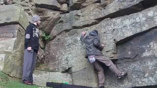 Houselop: Cold and damp fun: Bouldering