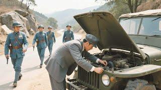 日本の師範が整備士に変装するが、八路軍の専門家が彼を見破り、ヘッドショットを決める！