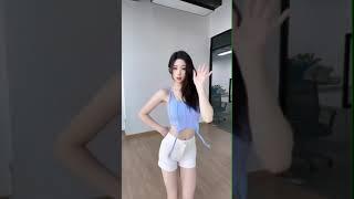 손이 이쁜녀