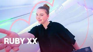 MNM Party - RUBY XX