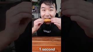 1 second vs 1 year of eating chicken wings #wings #food #chickenwings #funny #skit