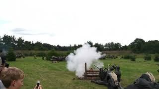 Flak 38 20mm firing