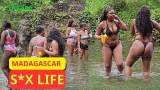 Life In Madagascar: A POOR COUNTRY With BEAUTIFUL NATURE And ATTRACTIVE WOMEN - Travel Documentary