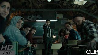 IN money heist why didn't police came to arreste the robberies? /real answer