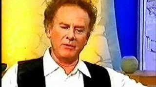 Art Garfunkel - Everything Waits To Be Noticed