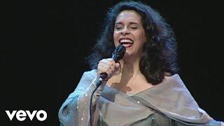 Gal Costa - Chovendo Na Roseira