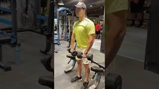 Dumbbells upright row (by  tamimi)