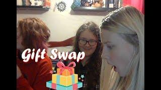 Gift Swap with Sakadeamus & HetaFreak-me