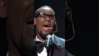 R. Kelly sings at Soul Train Live #music #artist