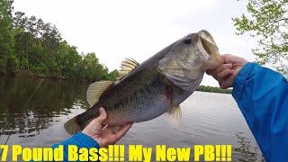 Catching a 7 pound Bass!!! My new Personal Best Bass!!!