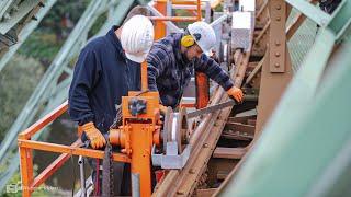 Massive Schäden an Schwebebahngerüst - Wuppertaler Stadtwerke beheben Schäden der GTW15 | 13.10.2020