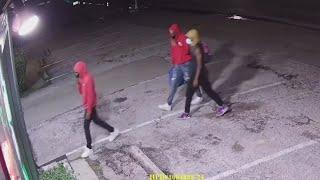 Houston police searching for 4 suspects in at least six smoke shop robberies