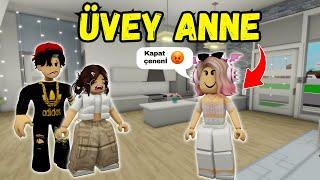 BABAM ÜVEY ANNE GETİRDİ AYŞEM ECE ARIARIGİLLERROBLOX BROOKHAVENRP