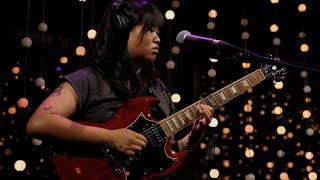 Hana Vu - Airplane (Live on KEXP)