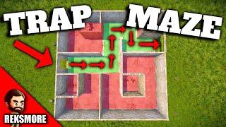 I Lived In A MAZE TRAP BASE in Rust