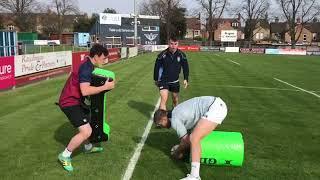 Bedford Blues shows us a  rugby drill to help practise the breakdown