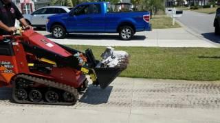 Ditch Witch SK600 Mini Skid Steer