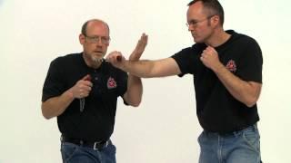 Martial Blade Concepts Volume 5: Reverse-Grip Knife Fighting - The MBC Approach