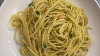 Aglio oglio peperoncino Pasta 