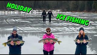 Northern Ontario Holiday Pike (Wet!!!) #icefishing #northernontario #sonnenburgoutdoors