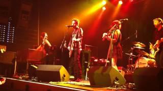 The Wallflowers "6th Avenue Heartache" live (First Avenue, Mpls)