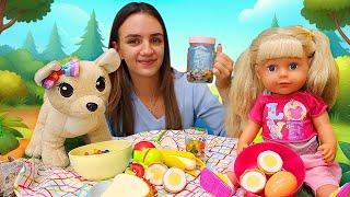 Little sister doll goes on a picnic! Funny adventures with a toy dog. Pretend cooking with us!