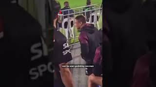 Manly player's sideline clash with Warriors fan | 7NEWS