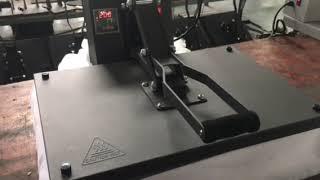 Add a pcs of cloth in the center of the working table make the printing result better