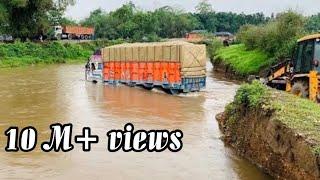 Tata 3118 lpt heavy duty truck crossing river | Bs3 power | Rescued by JCB excavator