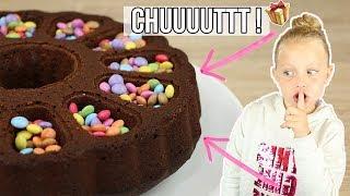 • LOUANE ME FAIT UN GÂTEAU SURPRISE !! •