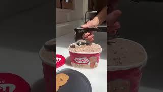 This Thrifty Ice Cream Scoop Helps You Get the Perfect Portion!