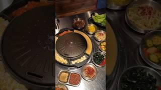 must visit kbbq in toronto with unlimited side dishes (banchan) - daldongnae #koreanbbq #kbbq