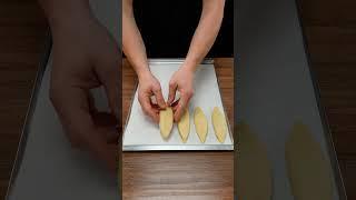 Just pour the flour into boiling water, and the result will amaze you!