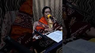 Rabindra  Sangeet:- Sedin Dujane Dulechinu Bone :- Minakshi Ghosh