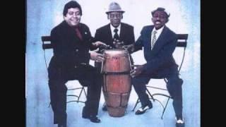 Avisale a mi contrario - The Congas Kings