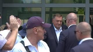 Dodik dočekan aplauzom pred Sudom BiH