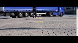 LKW Parkplatz Smart Parking Sensor Installation