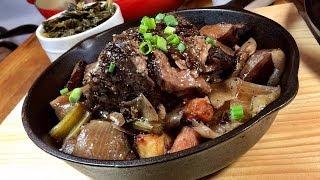 How To Make The Ultimate Slow-Cooked Beef Pot Roast