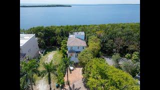 5867 Paradise Point Dr, Palmetto Bay, FL 33157