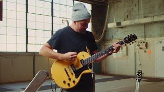 Matt Hoopes Performs with the Heritage Custom Shop Core Collection H-137