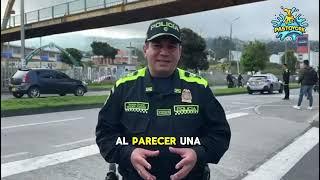  MUJER CAE DEL PUENTE DEL CHORIZO EN PASTO.