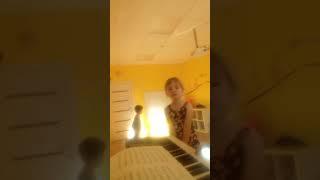 Занятие вокалом. Дина Степанова