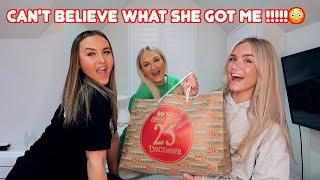 HUGE £100 budget GIFT SWAP  with my BEST FRIENDS !!