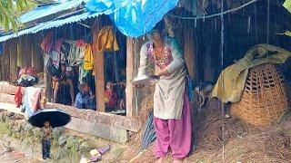 This is Himalayan Nepali village life || Naturally And Beautiful Himalayan Rainy Season lifestyle