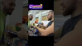 Собака веган - накормлю друга | Димас из Батайска #shorts #twitch #шортс #твич