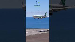 Transavia Boeing 737 landing at Madeira Airport