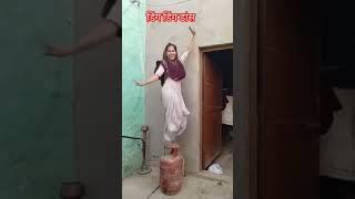 Crazy dance #shorts #shortsfeed #comedy #funny #cutearchita #viral #trending