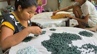 Myanmar jade traders squeezed between junta and rebels | AFP