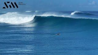 Searching The Outer Reefs Solo On An XL Swell!