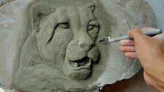 Amazing how he created a realistic relief of the jaguar's head